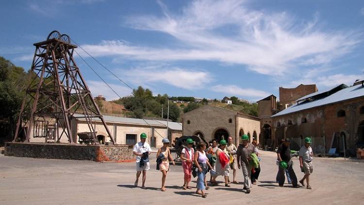 Tarde día 2: Minas de Bellmunt y la capital