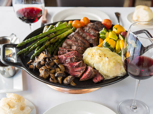 Best Steakhouses In America For All Types Of Meat Lovers