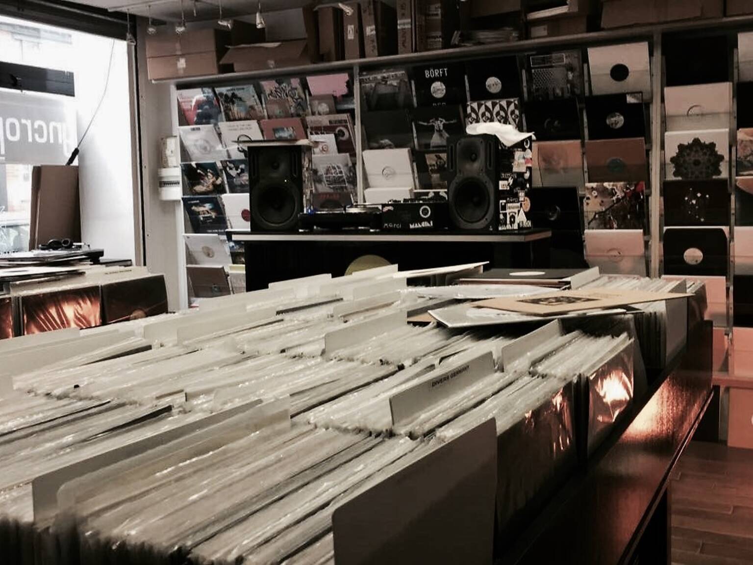 Les 16 Meilleurs Disquaires Où Choper Des Vinyles à Paris