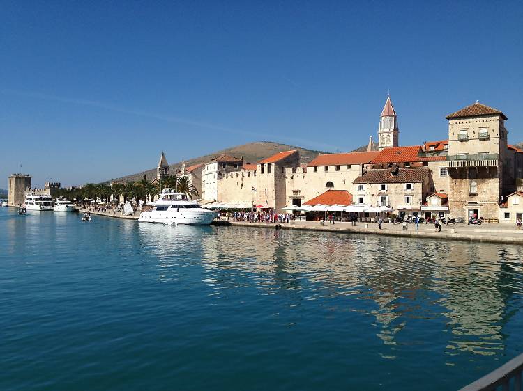 Discover Split and Trogir on foot