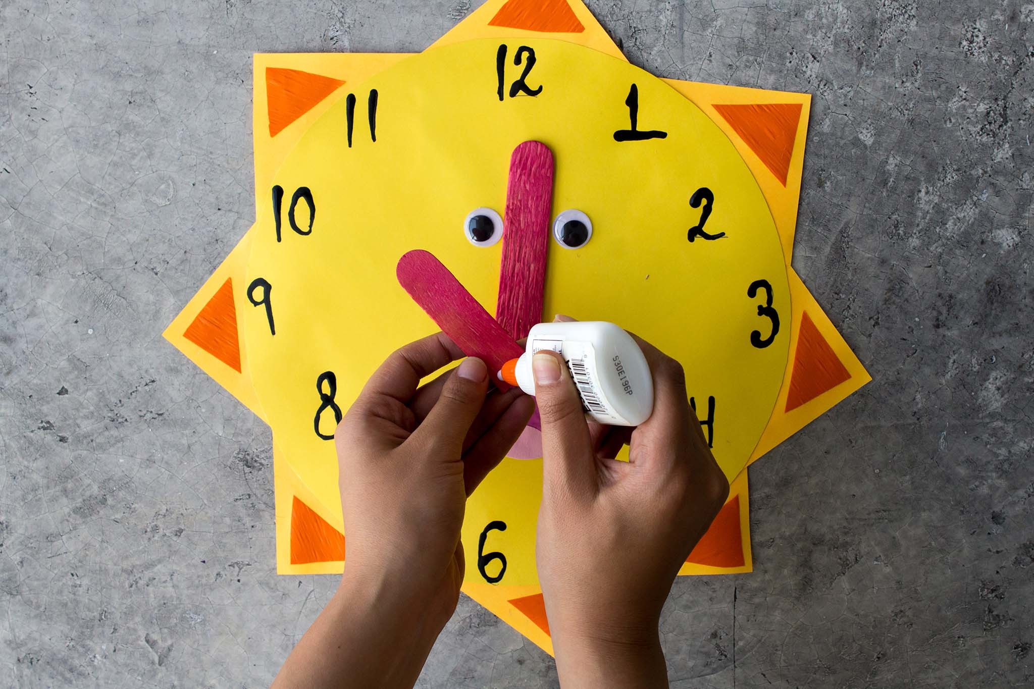 Hacer reloj para un niños como