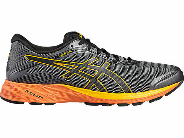 Asics Dynaflyte; respon a les tirades llargues Asics Dynaflyte; respon a les tirades llargues