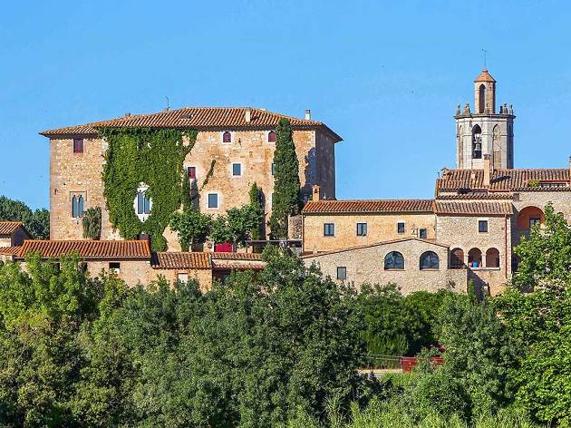 Dormir en un castell… Dormir en un castell…