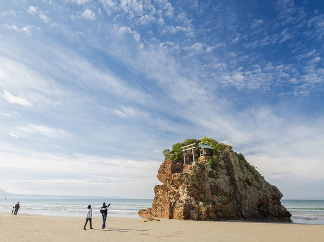 Check out a divine beach... Check out a divine beach...