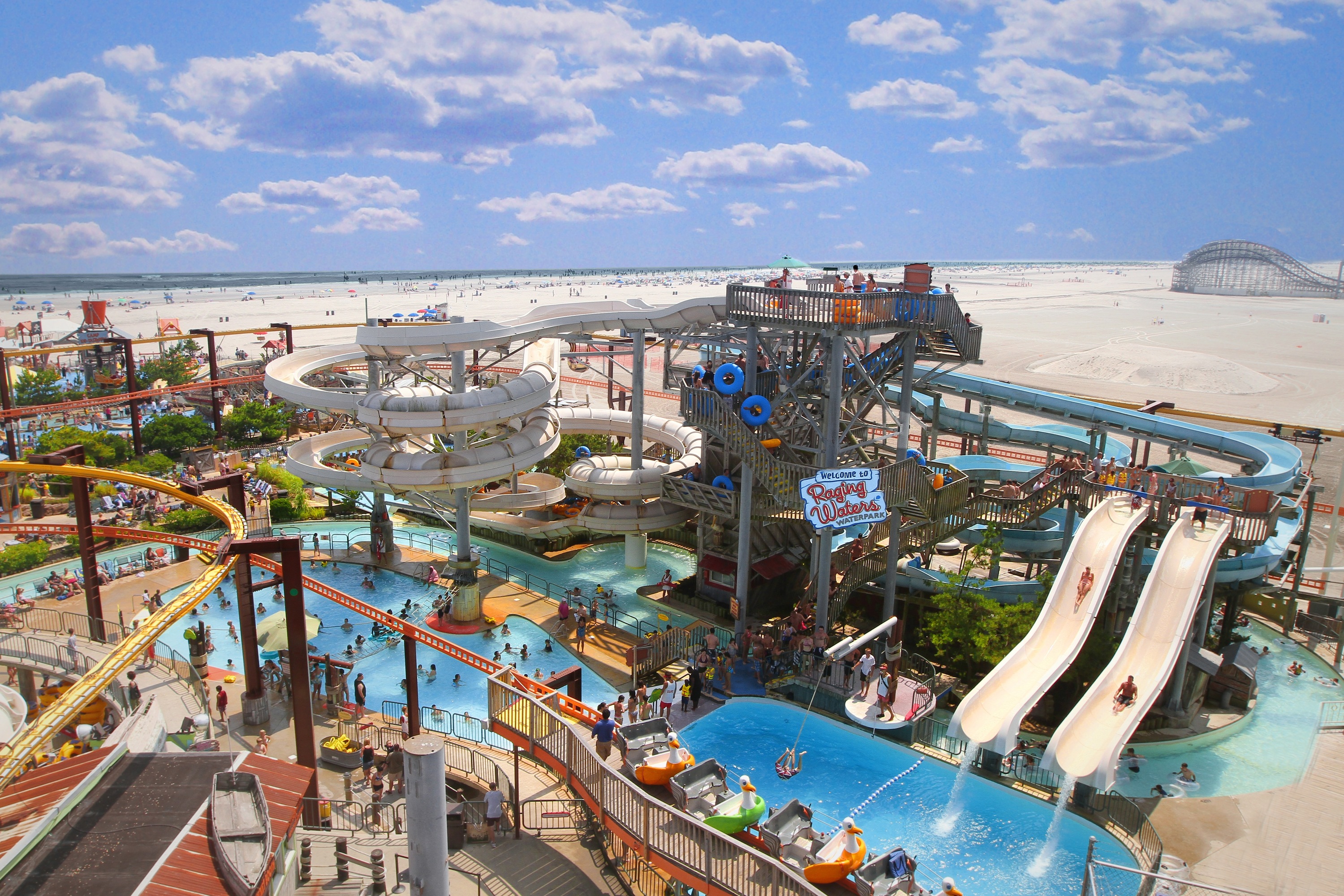 9-best-water-parks-in-nj-for-kids-tweens-and-teens