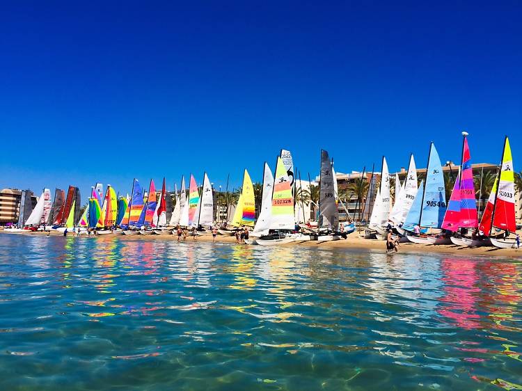 Mañana día 2: entre tener los pies en el suelo y adentrarse en el mar