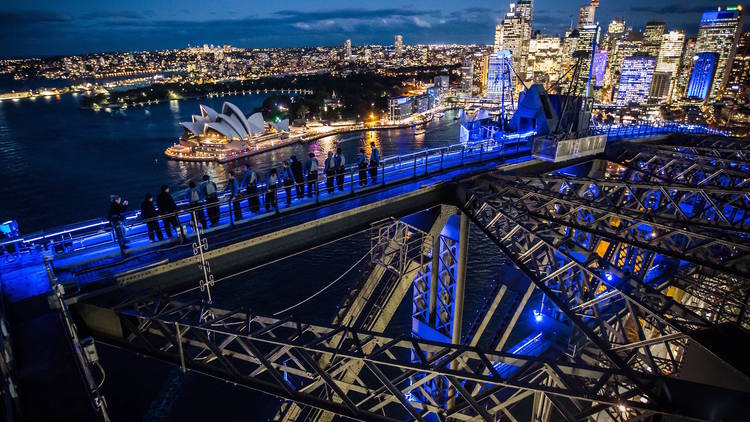 Sydney harbour bridge climb vivid sydney