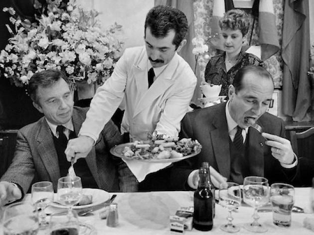 Vous reprendrez bien un peu de béarnaise, Monsieur Le Président ? Vous reprendrez bien un peu de béarnaise, Monsieur Le Président ?