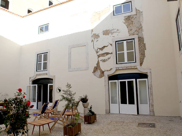 vhils, pólo gaivotas vhils, pólo gaivotas