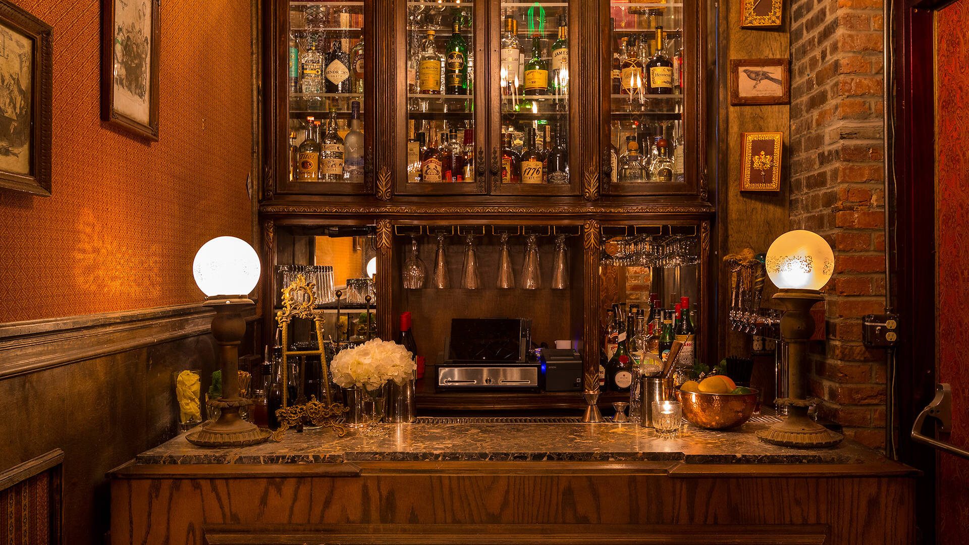 Black Rabbit Rose | Restaurants in Hollywood, Los Angeles