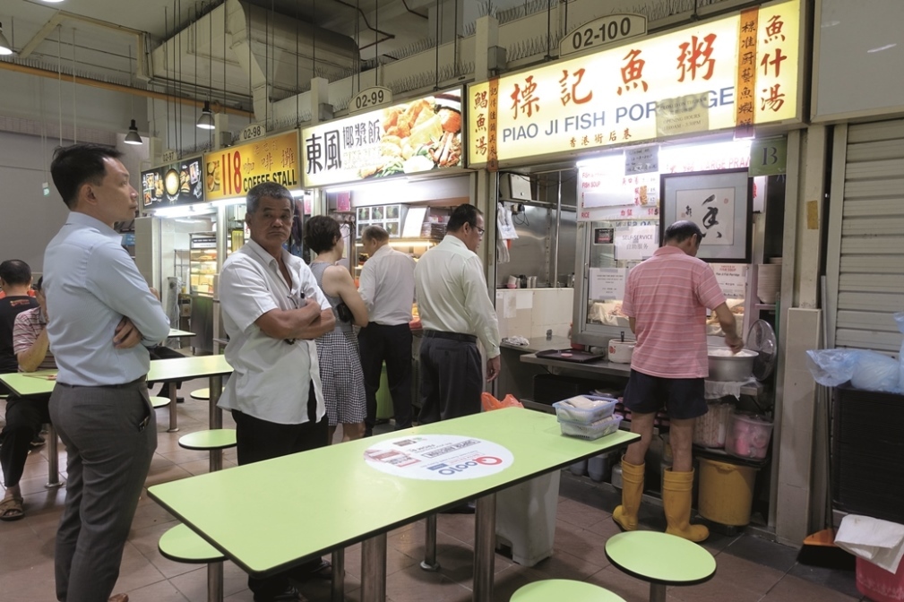 A day in the life of a hawker