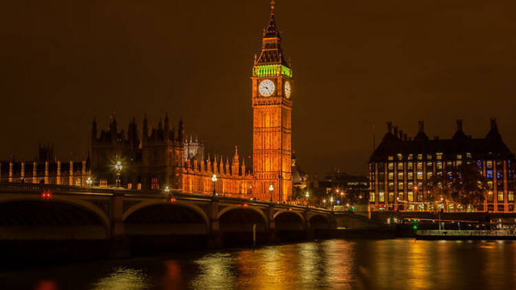 Private night photography tour of London