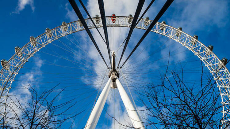 Small-group South Bank photography tour