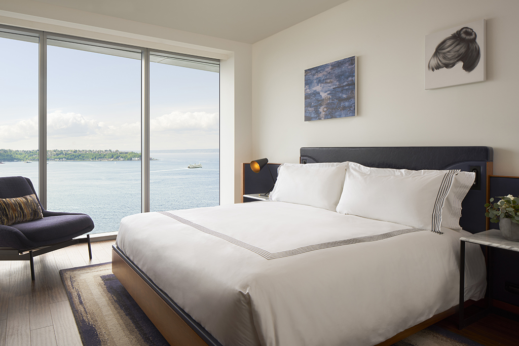Two Bed Rooms, Pike Place Market Hotel Rooms