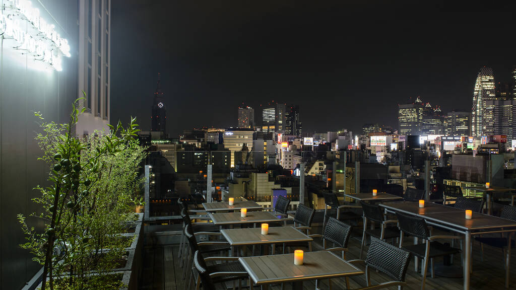 13 best rooftop bars and restaurants with the best views of Tokyo