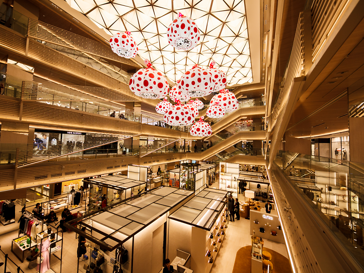 6 best speciality shopping districts in Tokyo