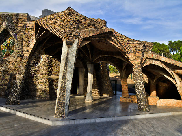 Cripta Gaudí Cripta Gaudí