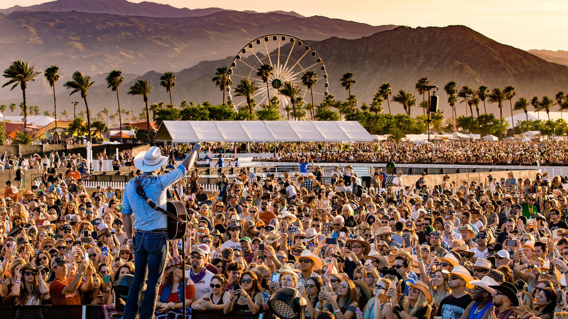 Stagecoach 2025 Lineups, Slide Shows and More