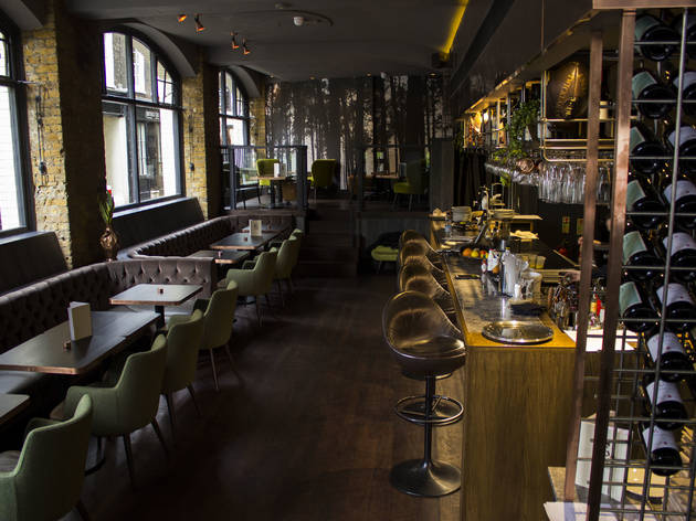 Le Bar | Restaurants in Farringdon and Smithfield, London