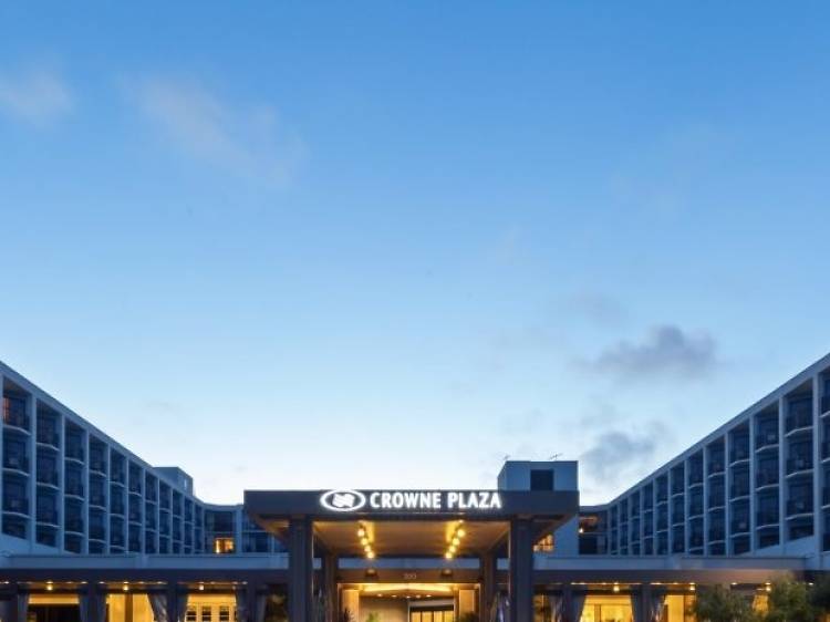 Crowne Plaza Redondo Beach & Marina Hotel