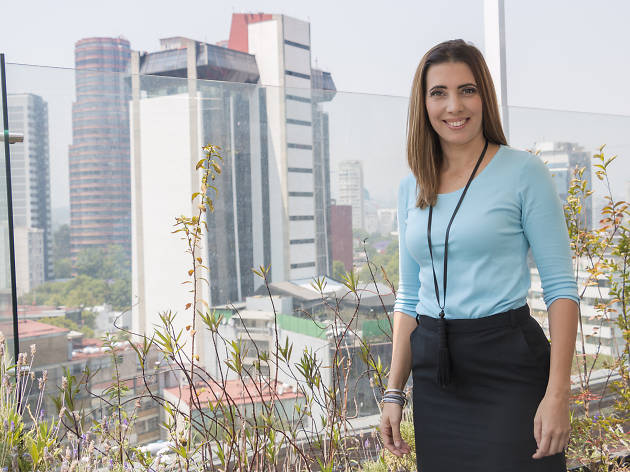 Mónica Laris Mónica Laris, comentarista de XFL