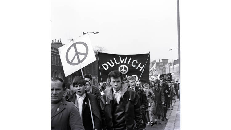 1963: CND march