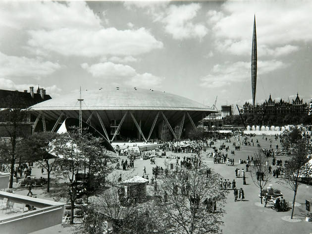 Lost London: The Skylon and Dome of Discovery Lost London: The Skylon and Dome of Discovery