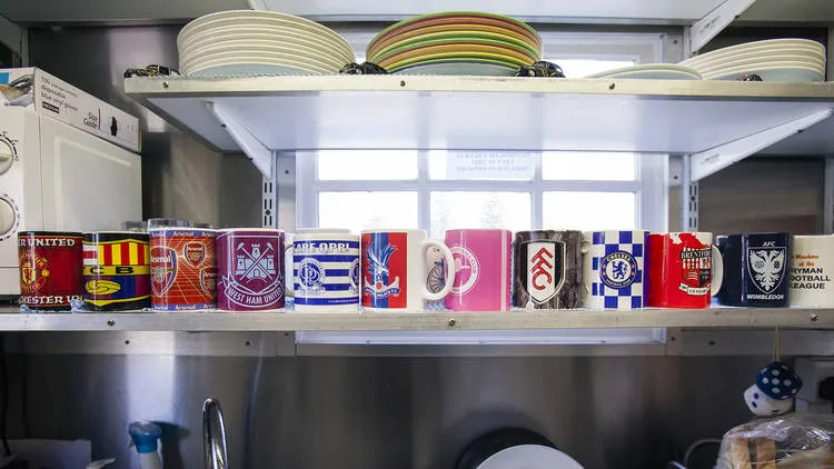 Warwick Avenue Cab box