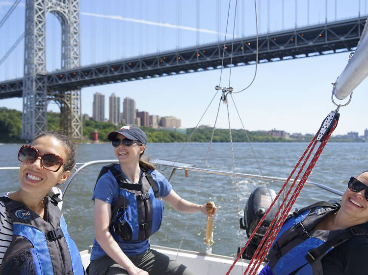 Take a sailing class on the Hudson