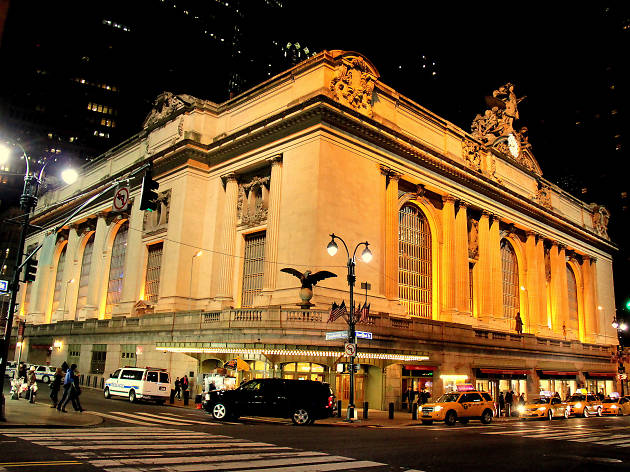 Amtrak trains may start running out of Grand Central this summer Amtrak trains may start running out of Grand Central this summer