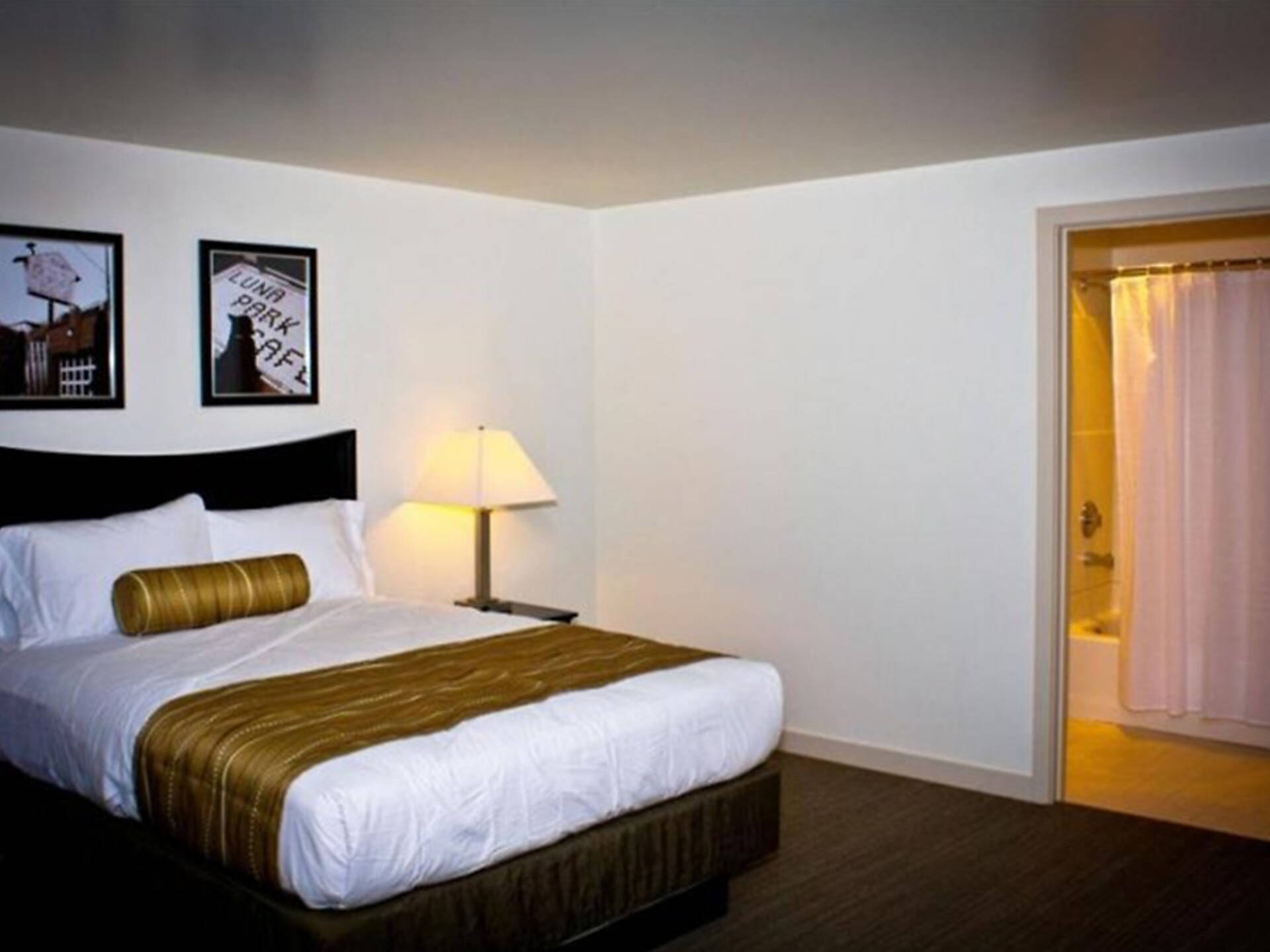 The 8 Best Cheap Hotels in Seattle for 2024 Cheap Seattle Hotels