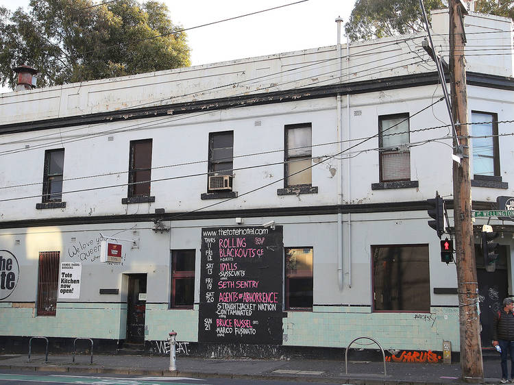 This iconic Melbourne pub is up for grabs – is this your sign for a career change?