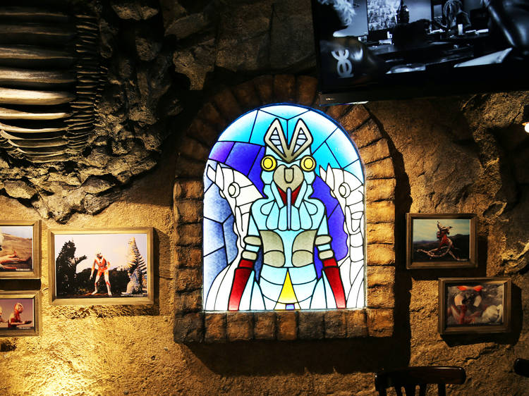 古代怪獣「ツインテール」を食す。