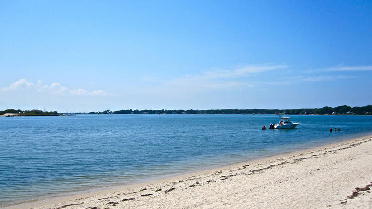 Hide away on Shelter Island, NY