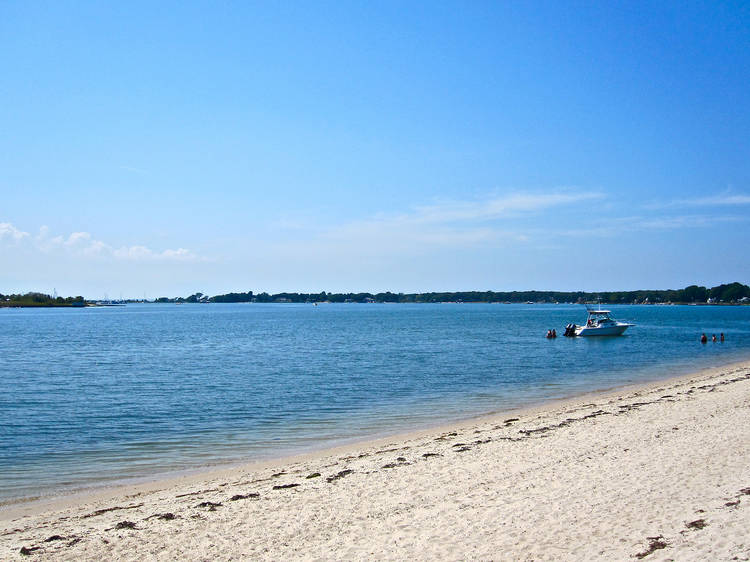 Hide away on Shelter Island, NY