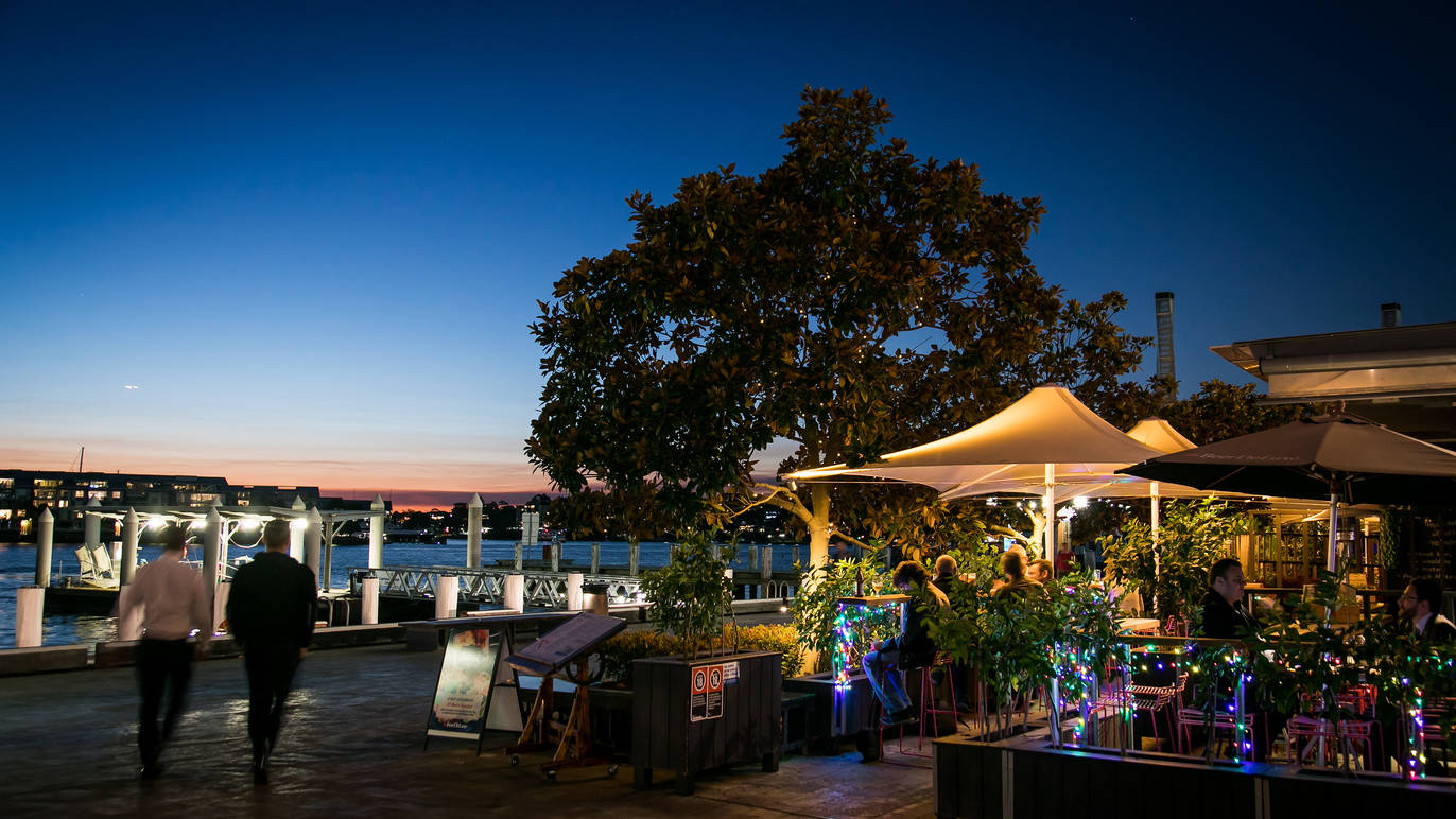 Beer DeLuxe Bars in Darling Harbour, Sydney