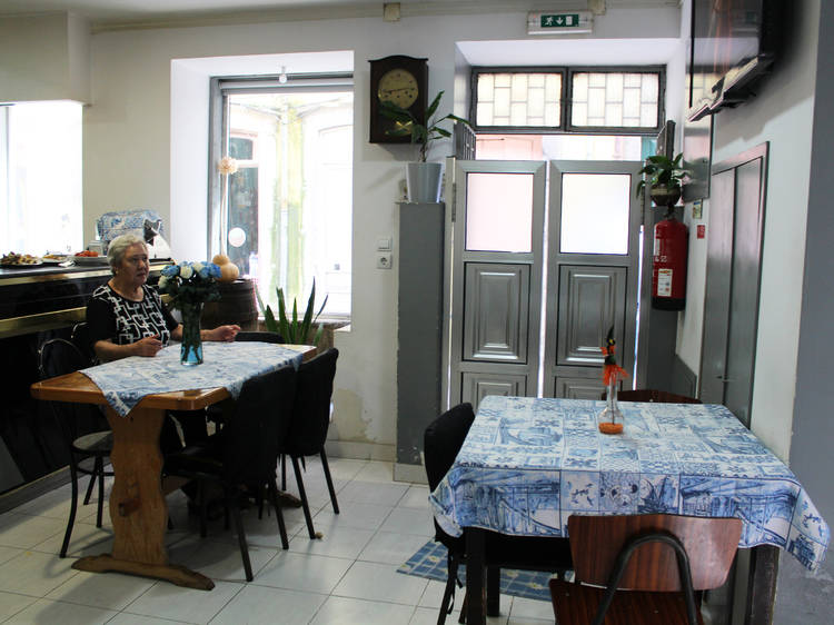 Aqui tem três sítios para comer bifanas no Porto