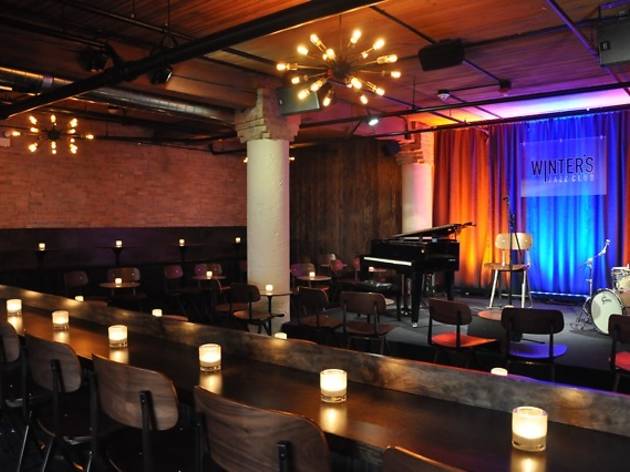 The Best Jazz Clubs in Chicago for a Swinging Night Out