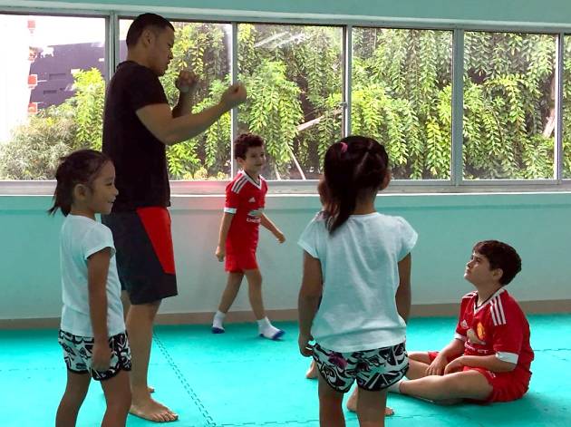JR Muay Thai JR Muay Thai