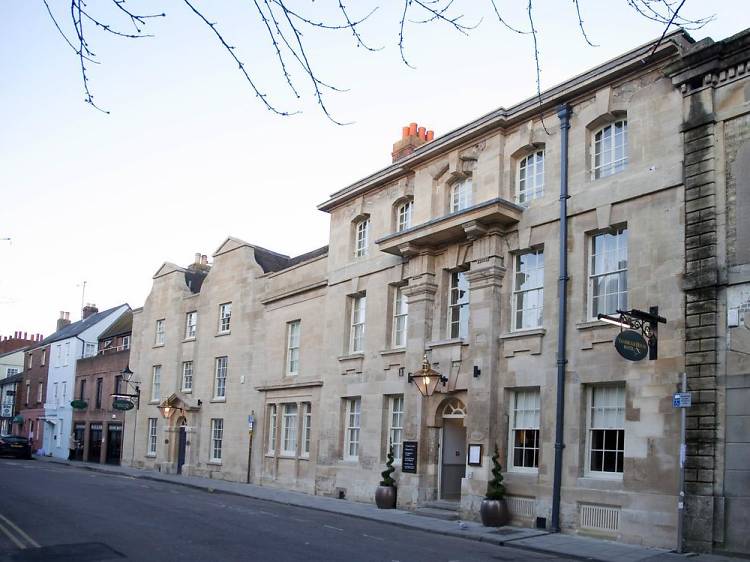 Vanbrugh House Hotel