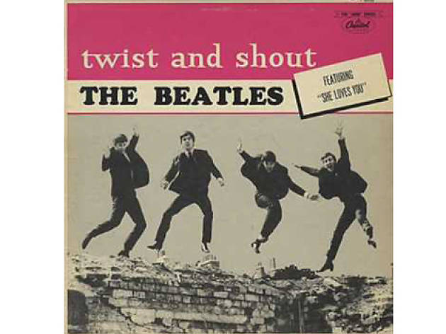 She Loves You - The Beatles She Loves You de The Beatles