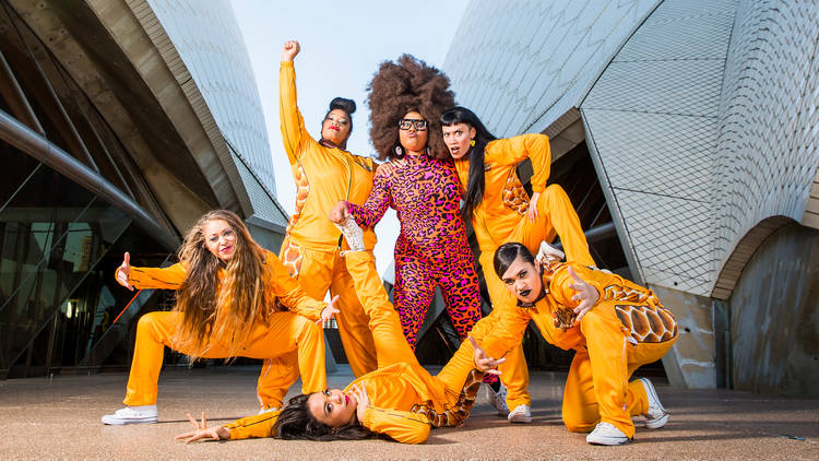 TIGHTER FRAME Hot Brown Honey group shot (c) Sydney Opera House photographer credit Anna Kucera