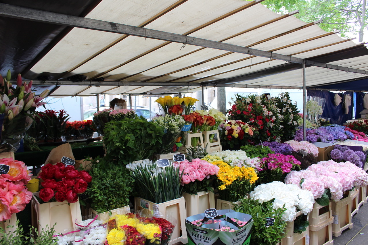 7 dreamy flower markets and shops in Paris