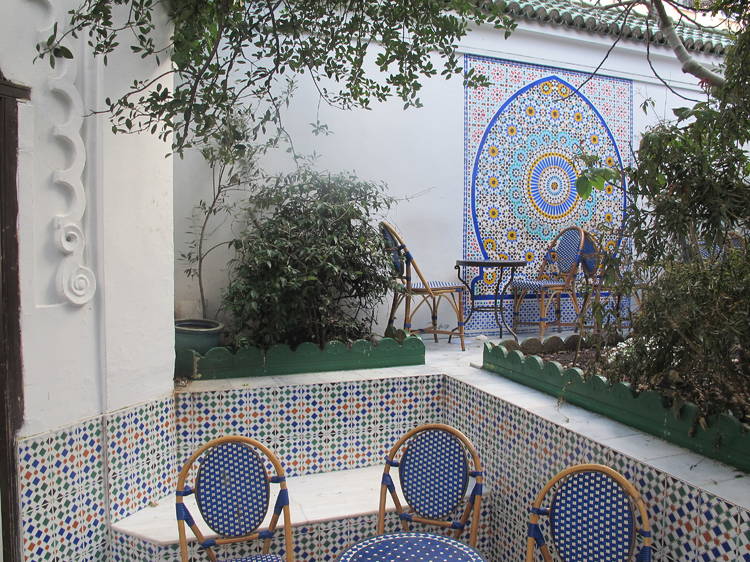 Have mint tea & cakes at the Grande Mosquée