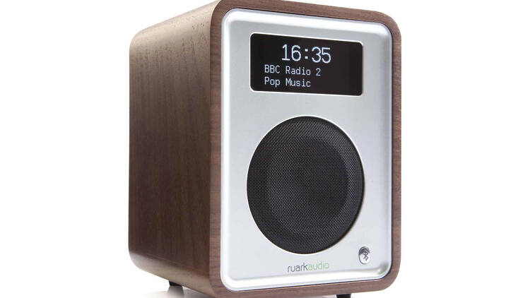 Ruark R1 deluxe Bluetooth radio