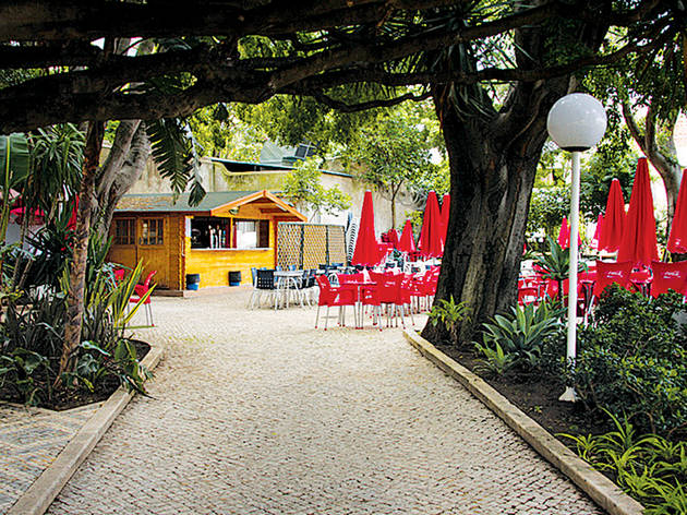 A partir de 3 de Julho há um ciclo de jazz no jardim do Goethe-Institut A partir de 3 de Julho há um ciclo de jazz no jardim do Goethe-Institut