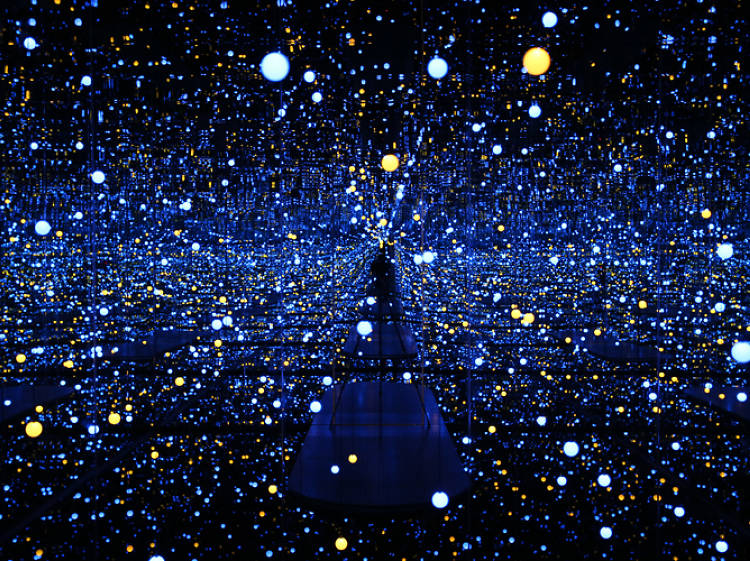 Yayoi Kusama, Life is the Heart of a Rainbow