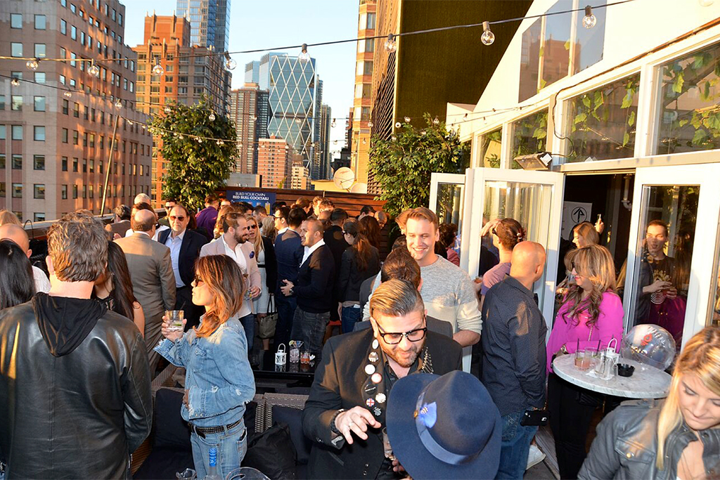 Best rooftop happy hours for elevating your afternoon drink
