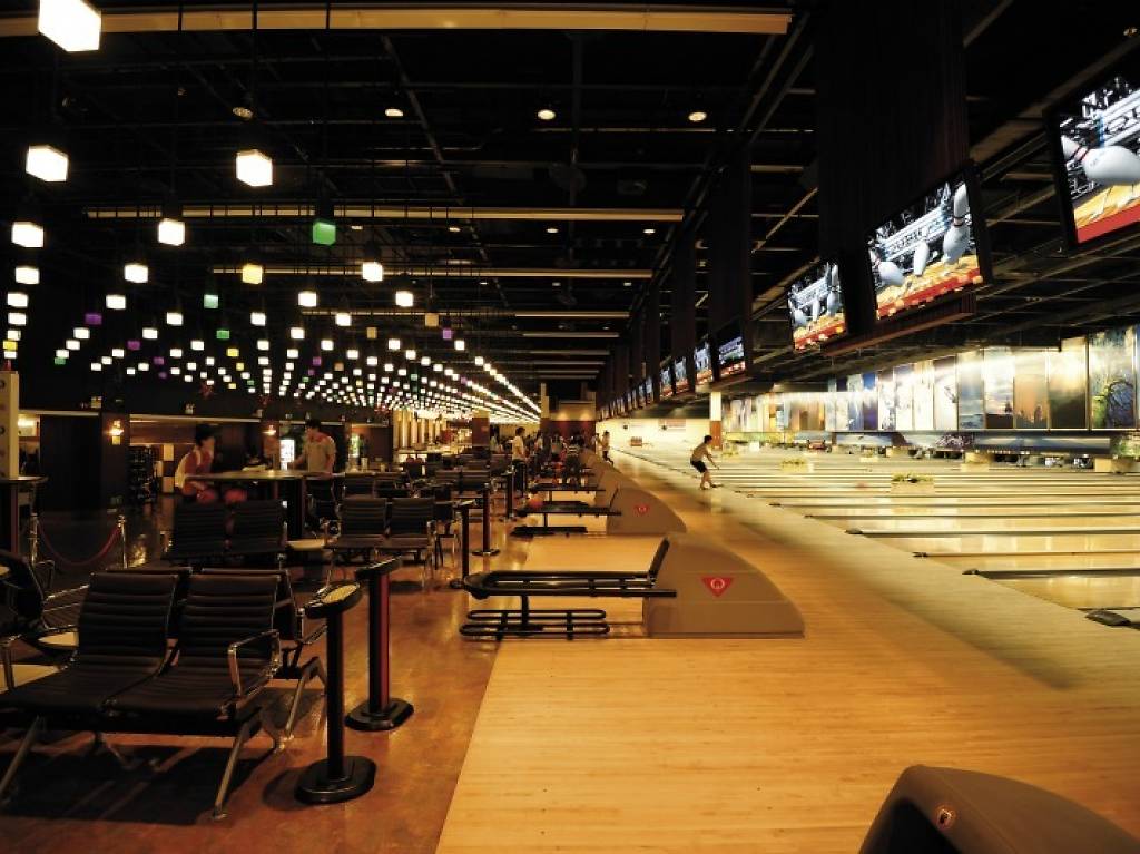 Best Hong Kong bowling alleys