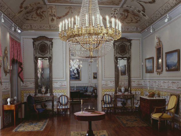 sala d maria do museu de artes decorativas
